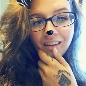 Meet your Posher, Britney